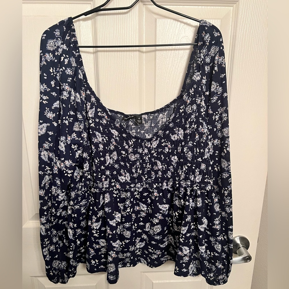 Torrid navy crop top